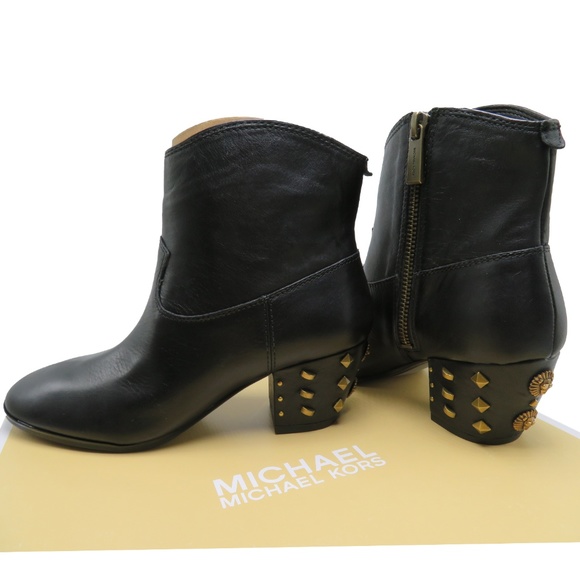 MICHAEL KORS Avery Leather Ankle Boot size: 5.5 - Picture 1 of 6